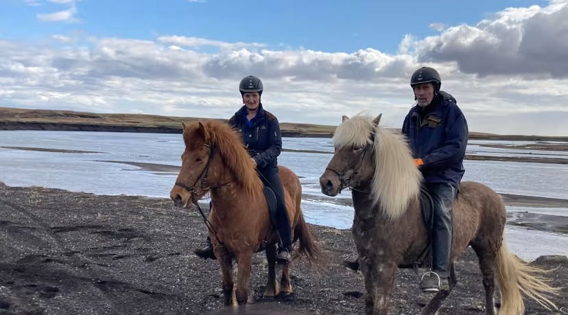 Reiðtúr á Hellu með Hella horses